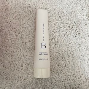Beautycounter rejuvenating face wash new never opened